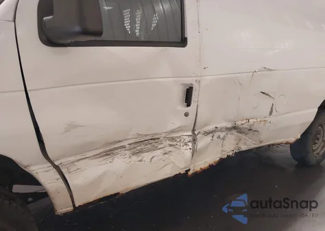 2010 Ford E-250 Commercial/Recreational из США, поврежденный, VIN 1FTNE2EW8ADA42023